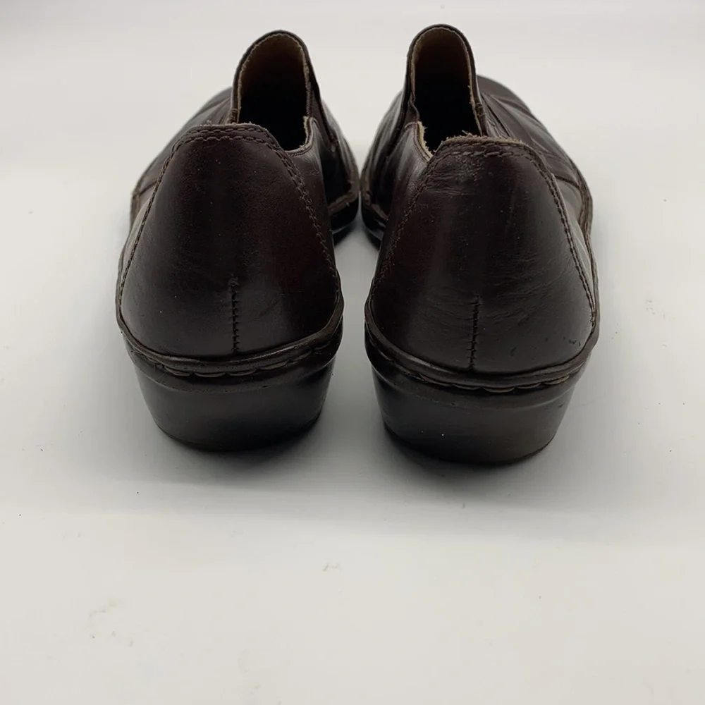 Clarks Artisan Brown Leather Loafers size 9.5M
